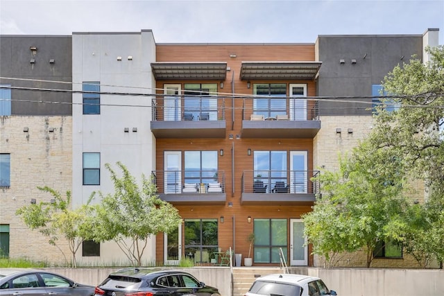 207 W Johanna St Unit 102, Austin, TX 78704 - view of apartment building / complex
