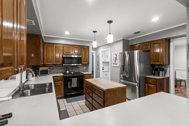 13001 Stillforest St, Austin, TX 78729 - photo 11