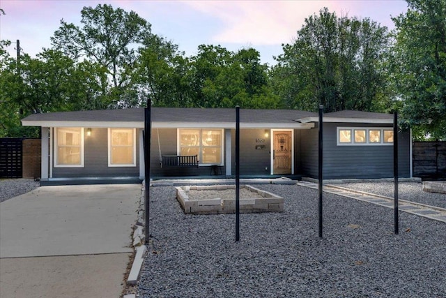 5701 Ave G, Austin, TX 78752 - view of front facade
