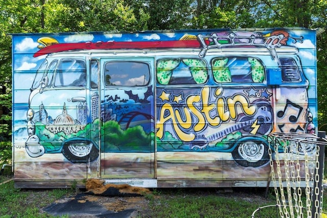 5701 Ave G, Austin, TX 78752 - exterior view