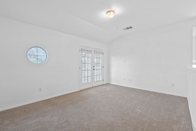14404 Showdown Ln, Austin, TX 78717 - carpeted empty room with vaulted ceiling and baseboards