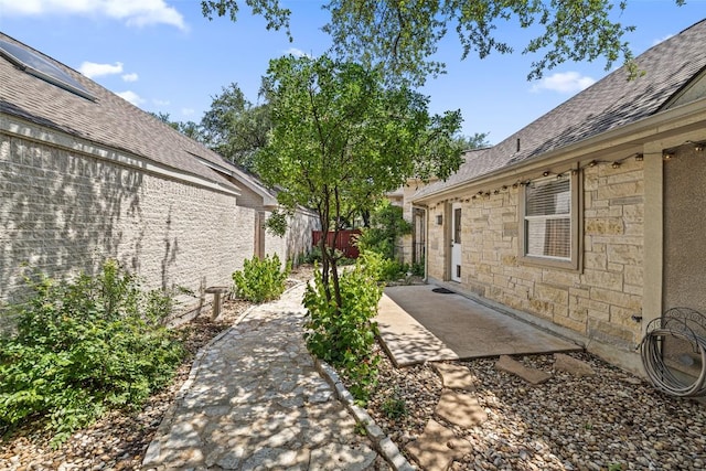 16 Troon Dr, Lakeway, TX 78738 - view of yard featuring a patio area