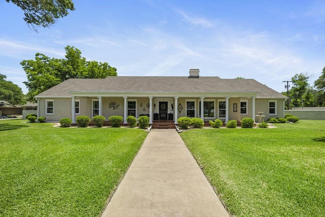 707 W Thompson Ave, Temple, TX 76501 - ranch-style home with a porch and a front yard