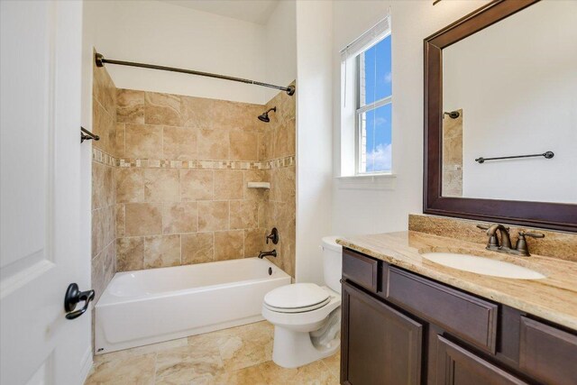 598 Naples Ln, Austin, TX 78737 - full bathroom with toilet, vanity, and tub / shower combination