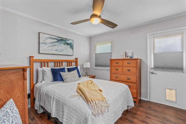 5608 Cougar Dr Unit 226, Austin, TX 78745 - bedroom with wood finished floors, crown molding, ceiling fan, and baseboards