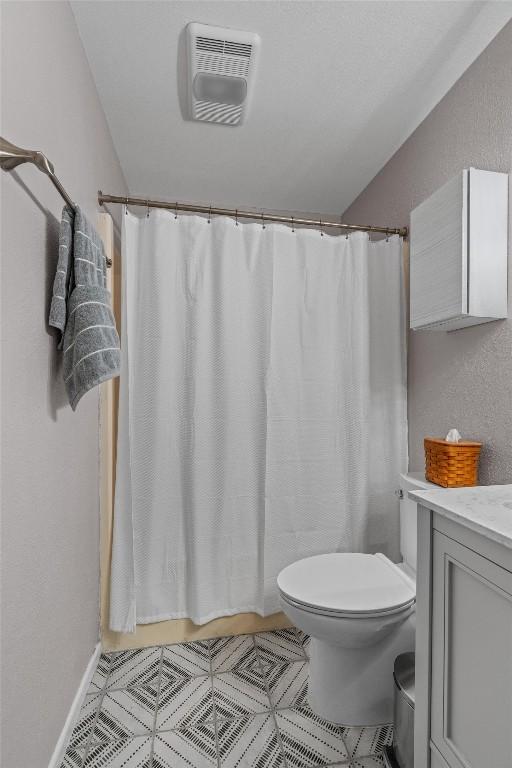 5608 Cougar Dr Unit 226, Austin, TX 78745 - bathroom with toilet and vanity