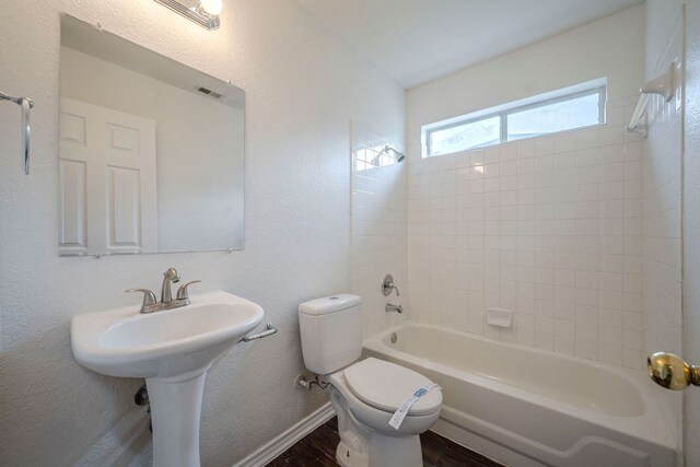 3006 Greenlawn St, Taylor, TX 76574 - photo 20