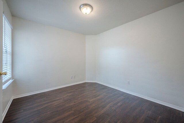 3006 Greenlawn St, Taylor, TX 76574 - photo 25