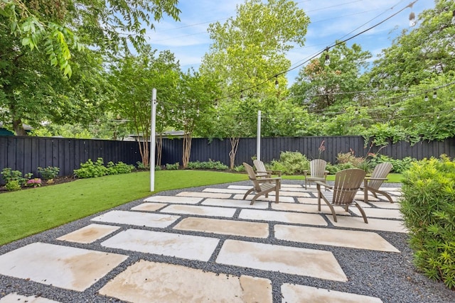 5808 Marilyn Dr, Austin, TX 78757 - view of patio