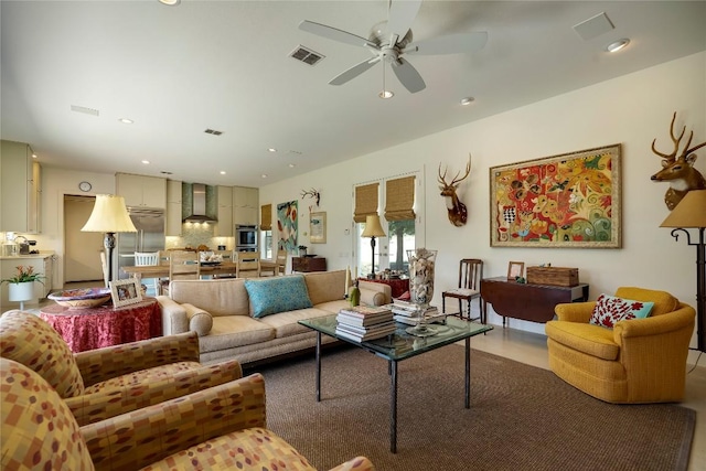 281 Kendall Jackson, Comfort, TX 78013 - living area with ceiling fan and recessed lighting