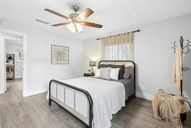 1804 Matthews Ln Unit B, Austin, TX 78745 - bedroom with wood finished floors and a ceiling fan