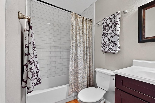 2508 Dovemeadow Dr, Austin, TX 78744 - full bathroom featuring vanity and shower / bath combo