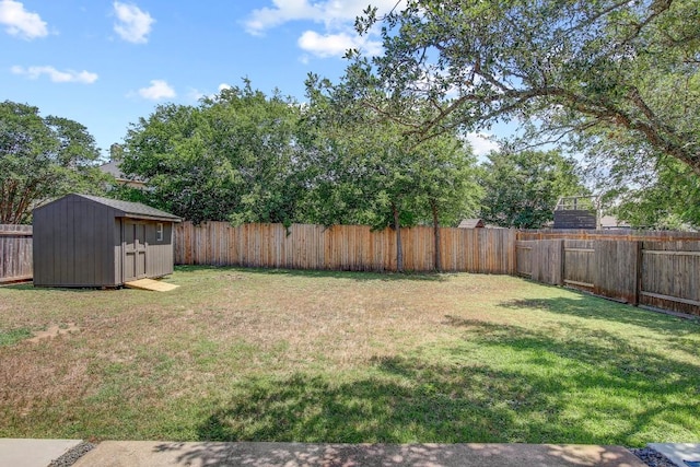 10840 Redmond Rd, Austin, TX 78739 - view of yard