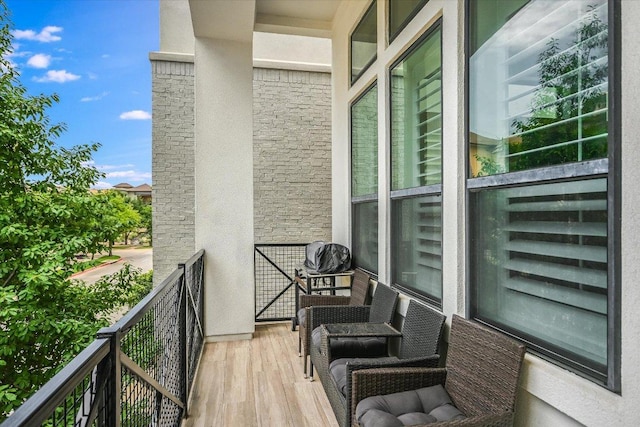 13322 Galleria Cir, Austin, TX 78738 - view of balcony