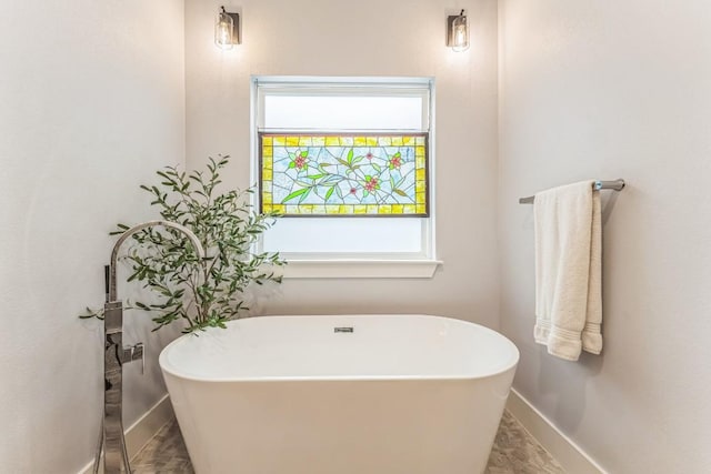 1174 Desiree St, Canyon Lake, TX 78133 - full bath featuring a freestanding tub