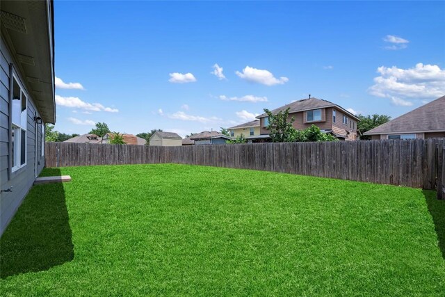 605 Silver Wing Dr, Austin, TX 78725 - view of yard featuring a residential view