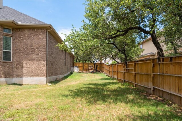 1225 Grassy Field Rd, Austin, TX 78737 - view of yard