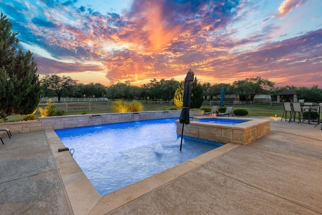 260 Unbridled, Austin, TX 78737 - view of swimming pool with an in-ground hot tub and a patio area