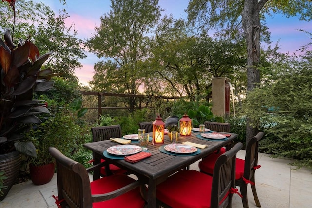 4305 Cliffwood Cir, Austin, TX 78759 - view of patio / terrace with outdoor dining space
