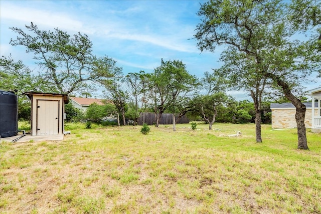 1033 Castleway Rd, New Braunfels, TX 78132 - view of yard with a storage shed