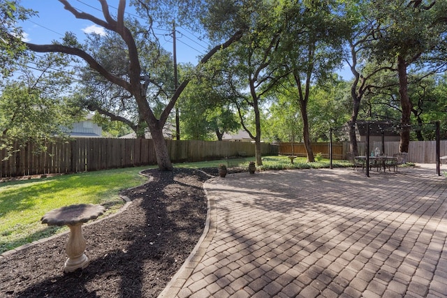 7915 Petaca Trl, Austin, TX 78729 - view of patio / terrace featuring outdoor dining area
