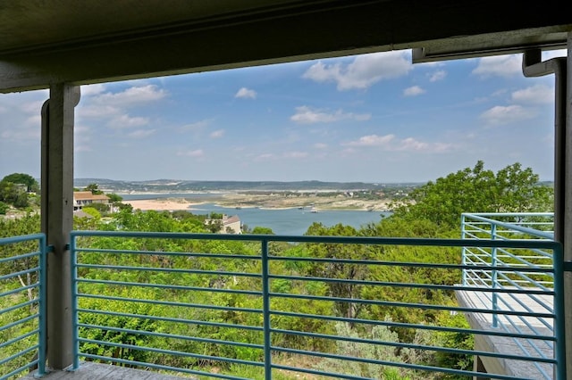 717 Mariner, Lakeway, TX 78734 - balcony featuring a water view