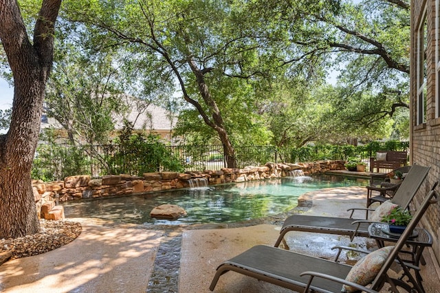 102 Cheerful Ct, Lakeway, TX 78734 - fenced backyard with a patio