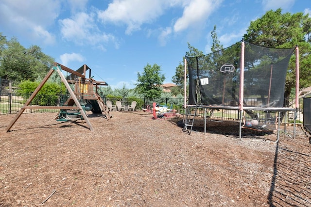 2904 Kodiak Cv, Cedar Park, TX 78613 - communal playground with a trampoline