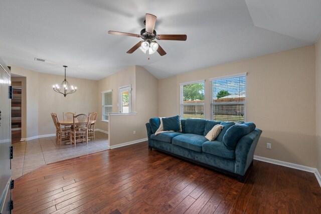 169 Voyager Cv, Kyle, TX 78640 - photo 12