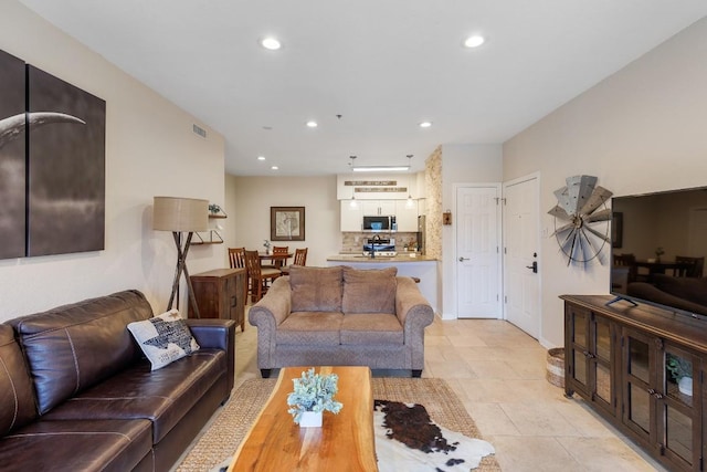 3404 American Dr Unit 1201, Lago Vista, TX 78645 - living room with recessed lighting