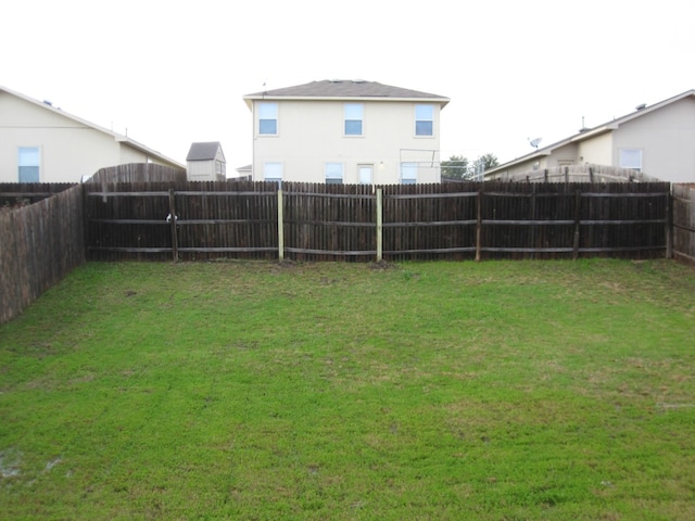 6708 Ferrystone Pass, Del Valle, TX 78617 - view of yard