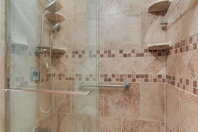 401 E Westfall Trl, Liberty Hill, TX 78642 - photo 14