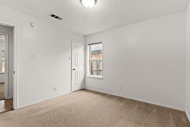 3809 Joshua Taylor Dr, Killeen, TX 76549 - empty room with carpet, a smoke detector, and baseboards