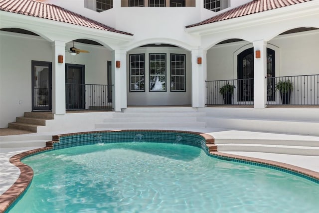 8311 Sumner Ct, Austin, TX 78733 - outdoor pool featuring entry steps