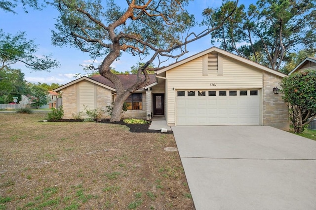 7701 Lowdes Dr, Austin, TX 78745 - photo 4