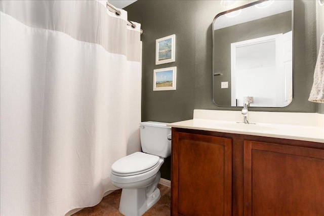 141 Wildcat Draw Dr, Buda, TX 78610 - bathroom with vanity, toilet, and curtained shower