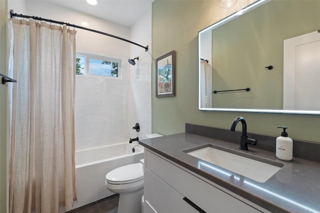4605 Englewood Dr Unit A, Austin, TX 78745 - full bath featuring vanity, shower / bath combination with curtain, and tile patterned floors