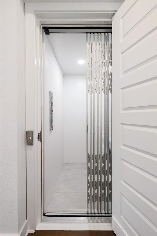 4703 Unity Cir Unit 284, Austin, TX 78731 - view of bathroom