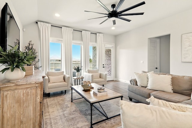 112 Rosemary Ct, Bastrop, TX 78602 - living area with recessed lighting, a ceiling fan, light wood-type flooring, baseboards, and lofted ceiling