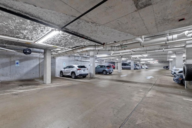 2500 Longview St Unit 112, Austin, TX 78705 - view of parking deck