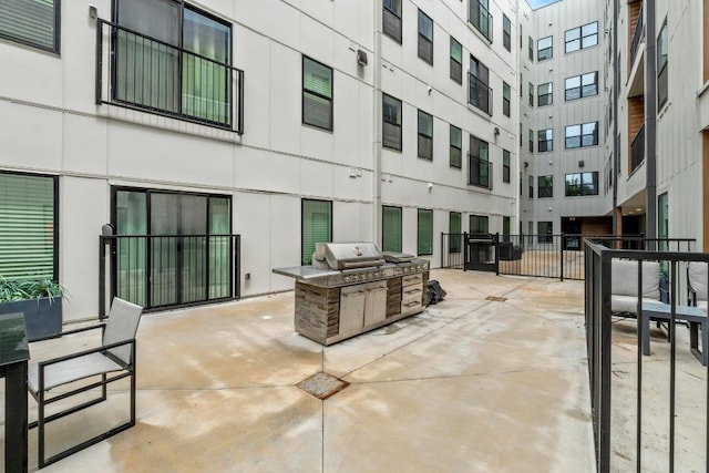 2500 Longview St Unit 112, Austin, TX 78705 - view of patio / terrace