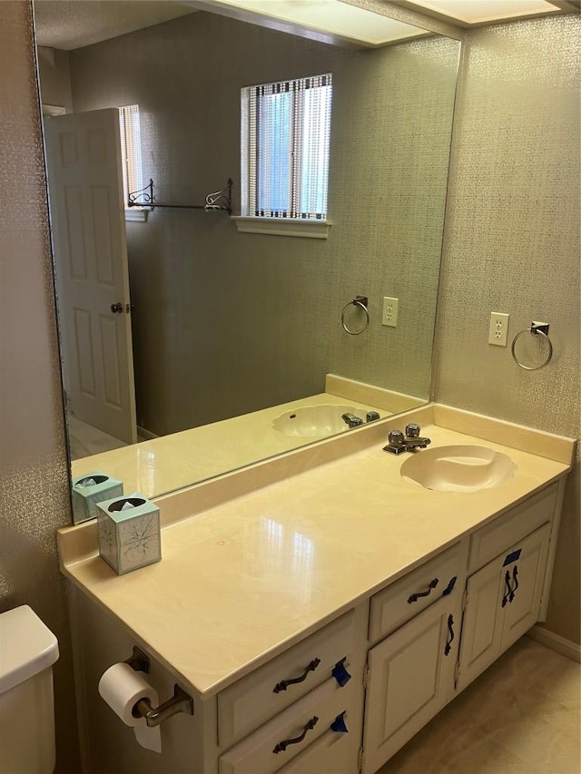 7201 Chimney Cors, Austin, TX 78731 - bathroom with toilet and vanity