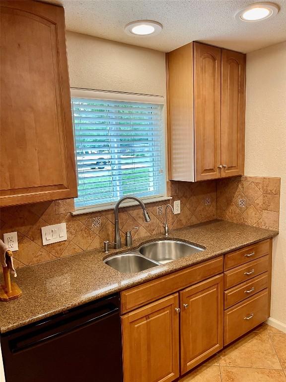 4107 Columbine Dr, Austin, TX 78727 - photo 19