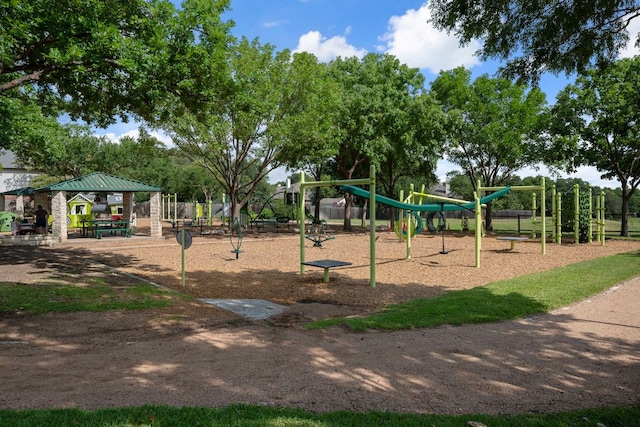 8407 Mount Shasta Cv, Round Rock, TX 78681 - view of community playground
