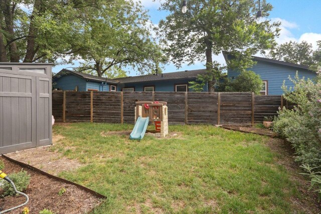 6505 Grover Ave Unit 1, Austin, TX 78757 - view of yard