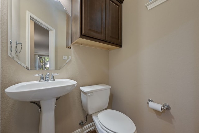 11000 Anderson Mill Rd Unit 96, Austin, TX 78750 - half bathroom with toilet and baseboards
