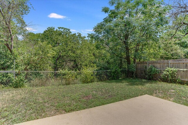 1403 Terrapin Ct, Austin, TX 78746 - view of yard featuring a patio