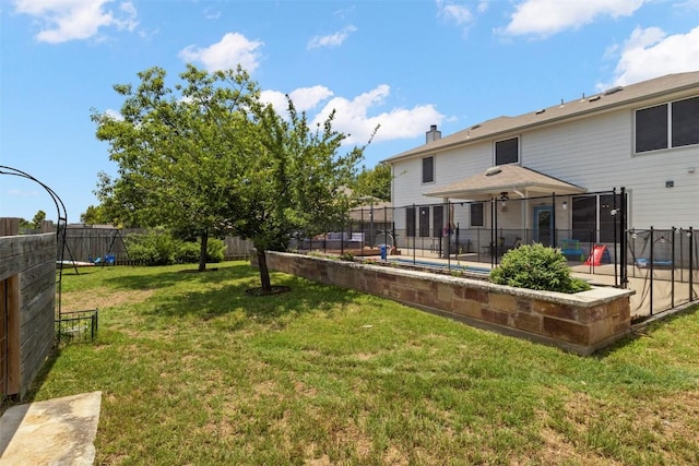 320 Ranier Ln, Round Rock, TX 78665 - view of yard featuring a pool
