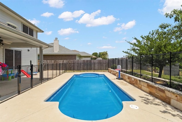 320 Ranier Ln, Round Rock, TX 78665 - view of swimming pool with a patio area, a fenced backyard, and ceiling fan