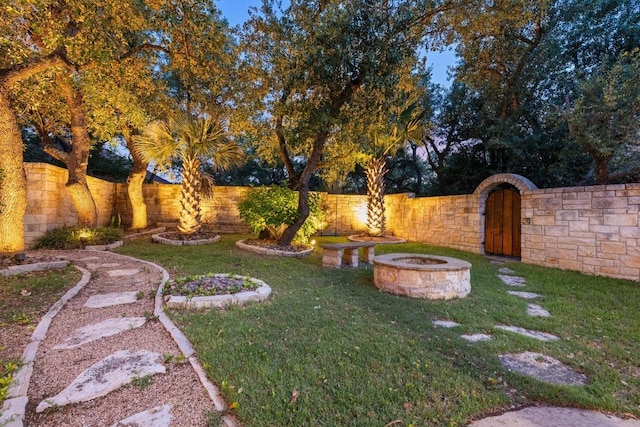 116 Horseshoe Dr, Dripping Springs, TX 78620 - view of yard with a fire pit